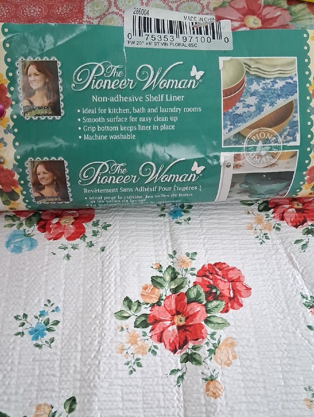 SOLD Rare! The Pioneer Woman Vintage Floral Shelf Liner
